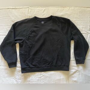 GAP Women's Black Crewneck Sweater (Medium)